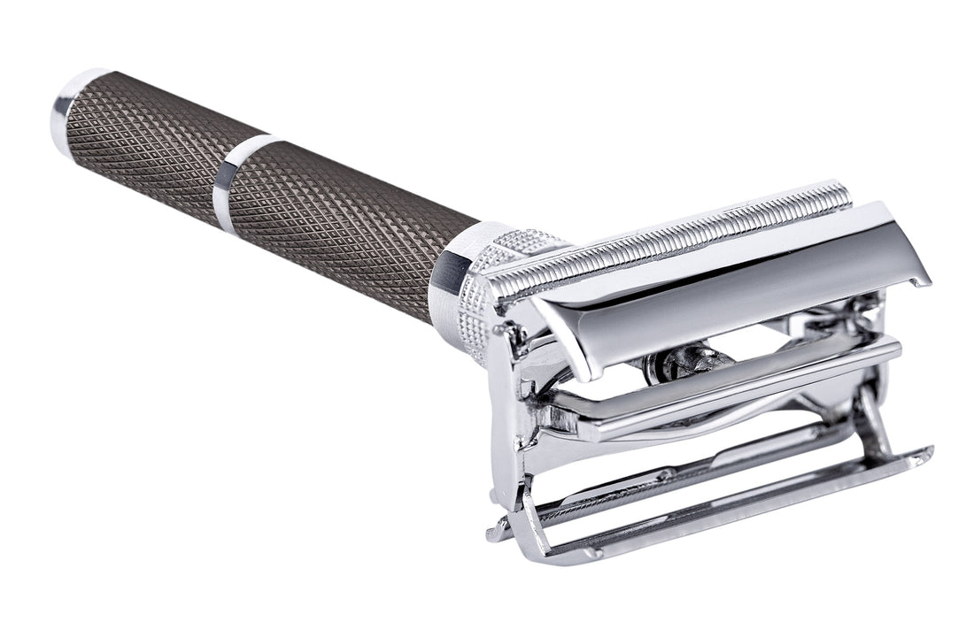 Erbe - Rasierhobel TRADITION Schwarz Kariert