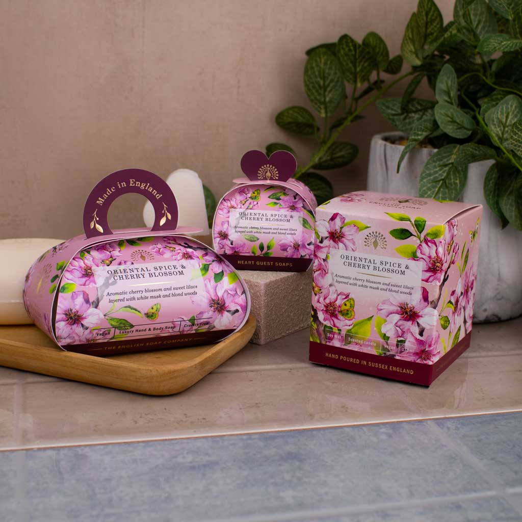 The English Soap Company - Oriental Spice &amp; Cherry Blossom Gift Soap 260 g