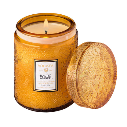 Voluspa -Baltic Amber Small Jar Candle - Klassische Duftkerze