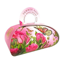 Lade das Bild in den Galerie-Viewer, The English Soap Company - Summer Rose Gift Soap 260 g

