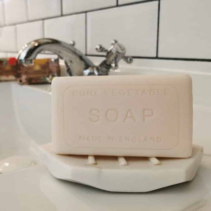 The English Soap Company - Anniversary  Indian Sandalwood Soap - Idisches Sandelholz Seife