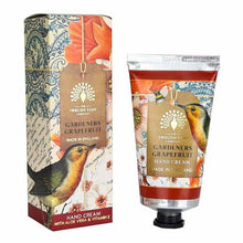 Lade das Bild in den Galerie-Viewer, The English Soap Company -  Anniversary Gardeners Handcream
