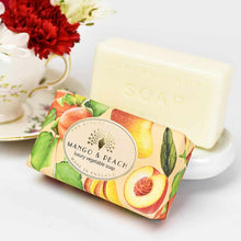 Lade das Bild in den Galerie-Viewer, The English Soap Company - Vintage Mango and Peach Soap
