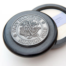 Lade das Bild in den Galerie-Viewer, Captain Fawcett - Luxurious Shaving Soap -Rasierseife in der Holzschale
